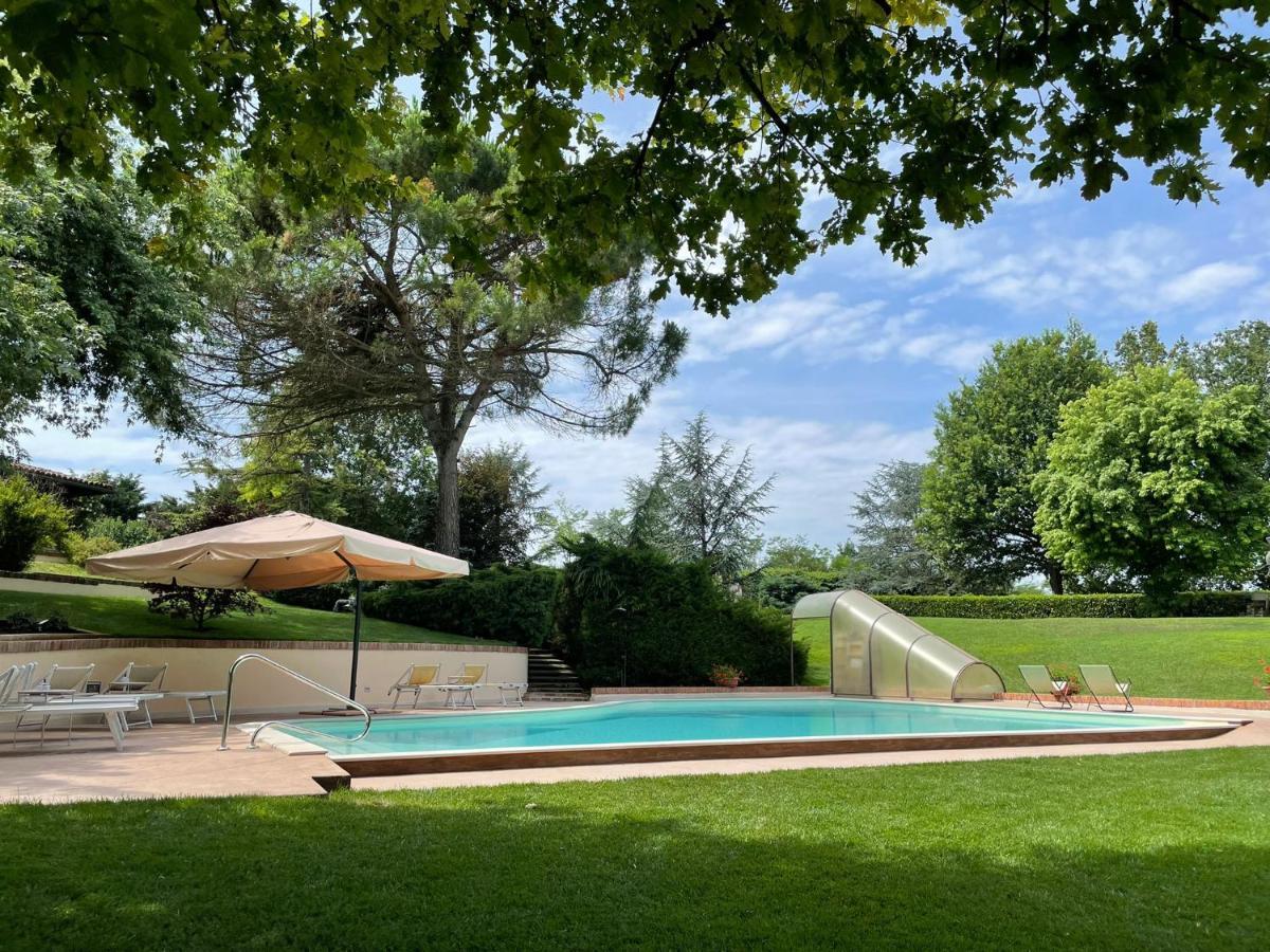 Tenuta Degli Angeli Rossi Asti Exterior photo